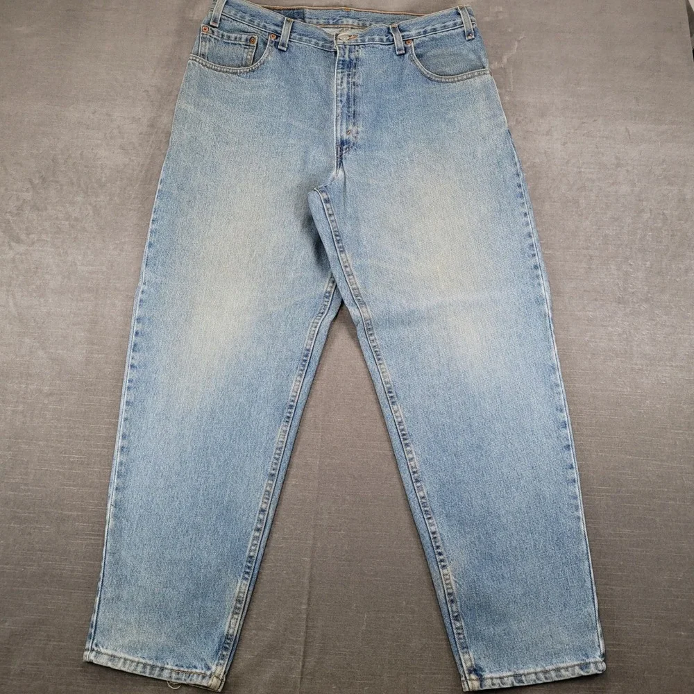 Levis 560 90's Tapered Leg Jeans Mens Actual Sz 36x31 Light Wash Blue Vintage